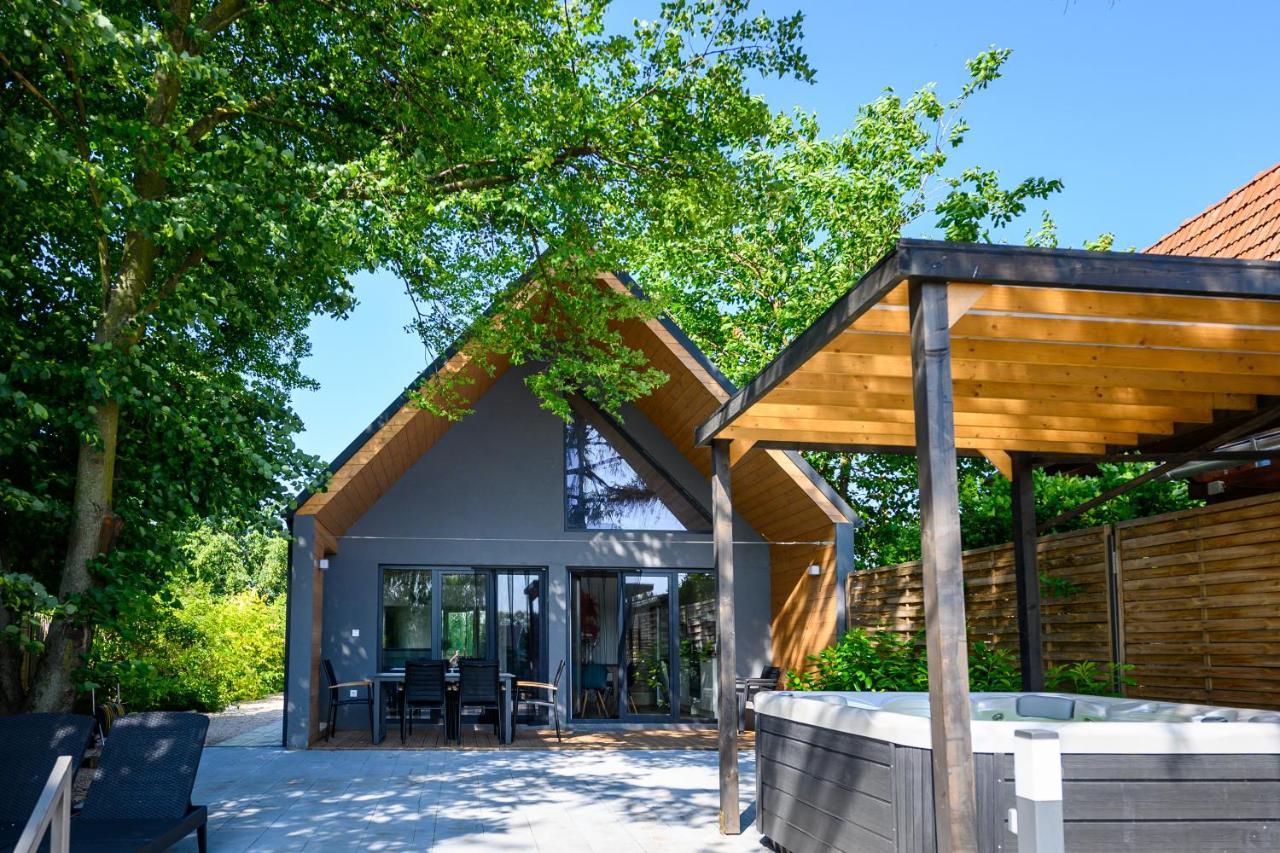 Koeroes-parti Terasz Vendeghaz Casa vacanze Békésszentandrás